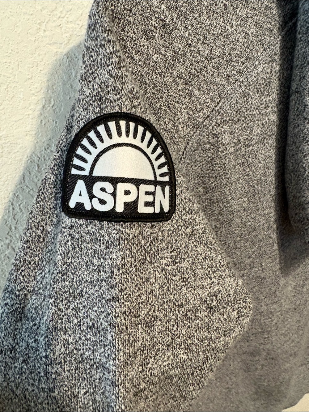 Roots Women’s Grey 'Aspen' Pullover Hoodie M - Picture 3 of 5